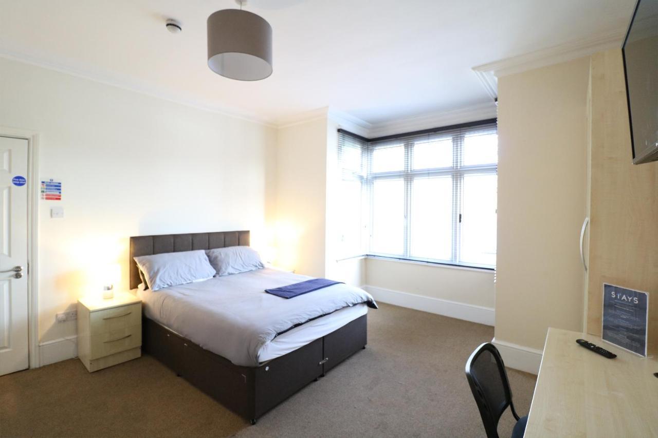 Right Stay Guildford Ngoại thất bức ảnh