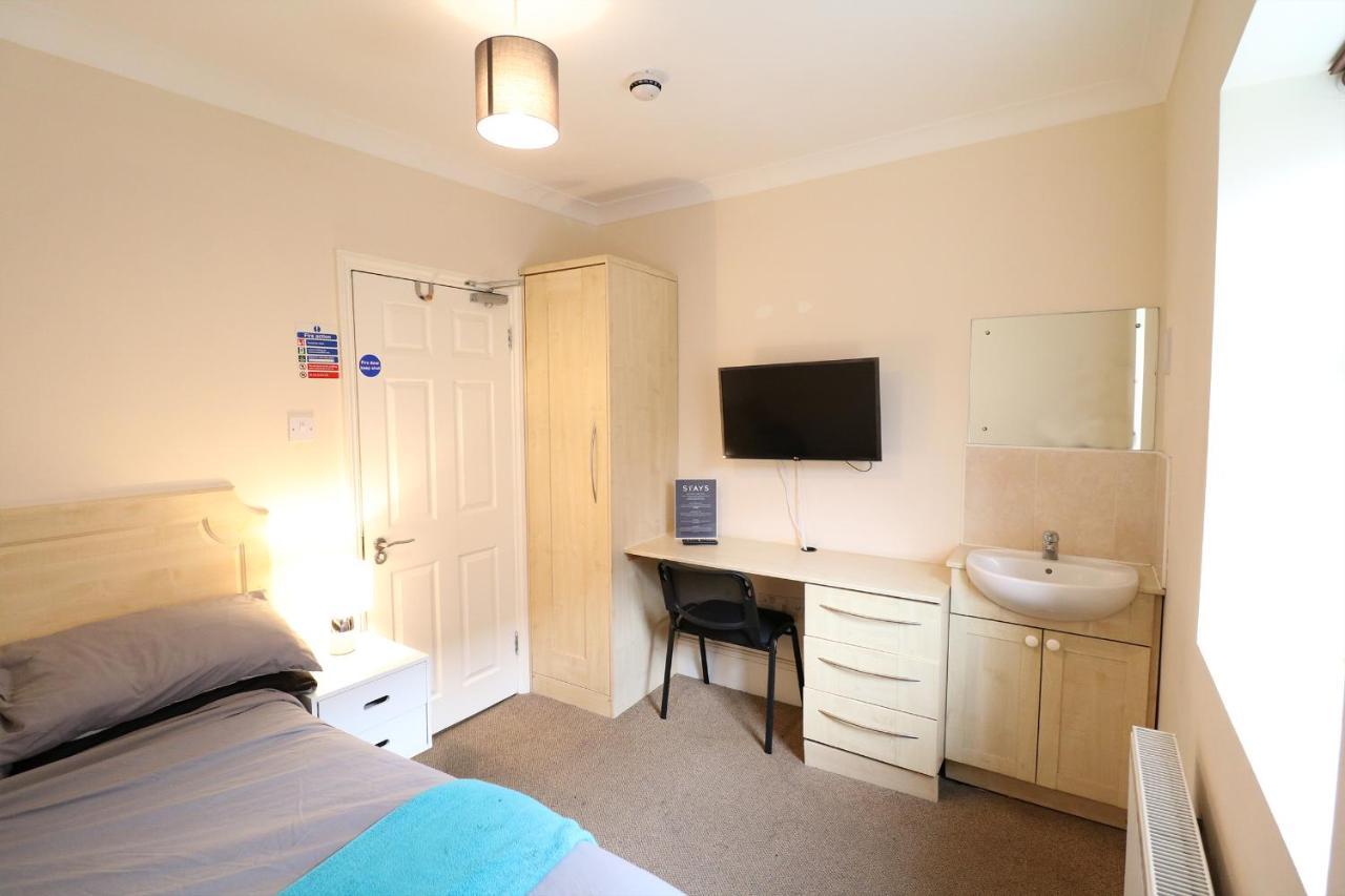 Right Stay Guildford Ngoại thất bức ảnh